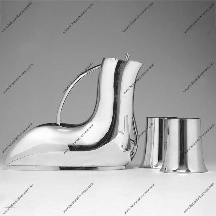 Snail Design Modish Silver Jug Set