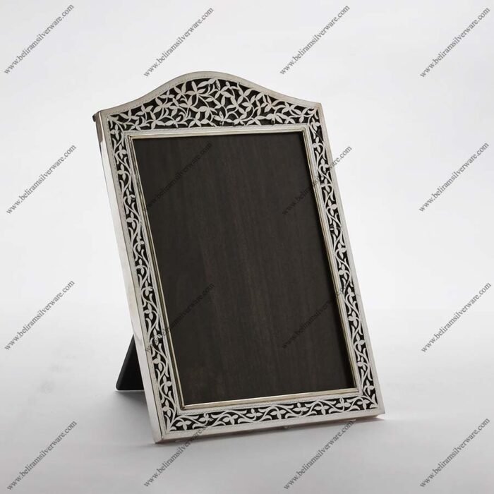 Leaf Pattern Silver Photo Frame